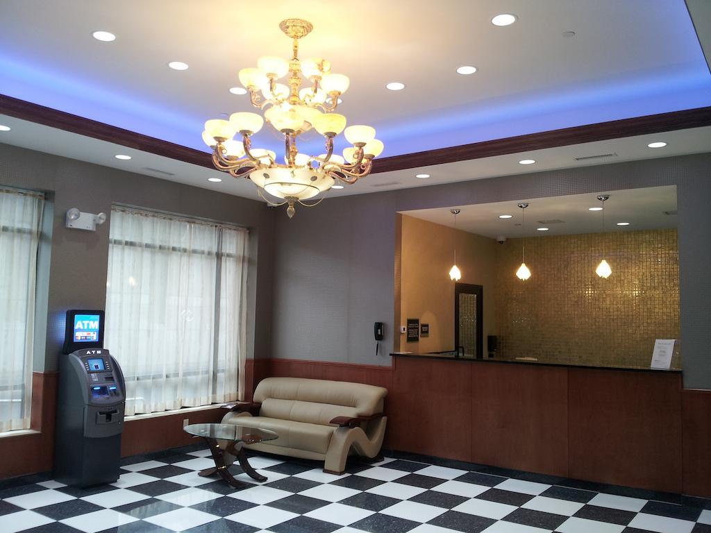 Howard Johnson By Wyndham Jamaica Ny Near Airtrain Jfk New York Exteriér fotografie