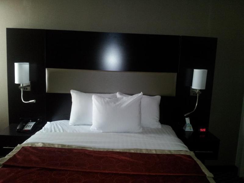 Howard Johnson By Wyndham Jamaica Ny Near Airtrain Jfk New York Exteriér fotografie
