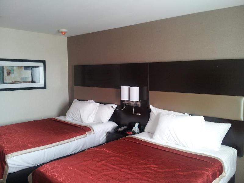 Howard Johnson By Wyndham Jamaica Ny Near Airtrain Jfk New York Exteriér fotografie
